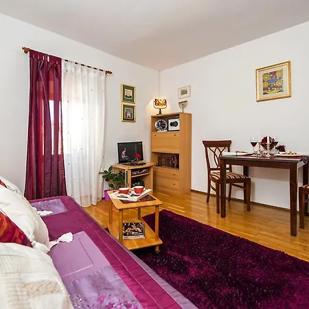 Apartment Main Street Carera Rovinj