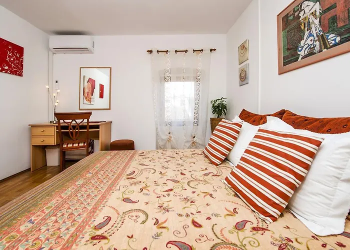 Main Street Carera Rovinj