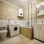Apartment Apartment Main Street Carera